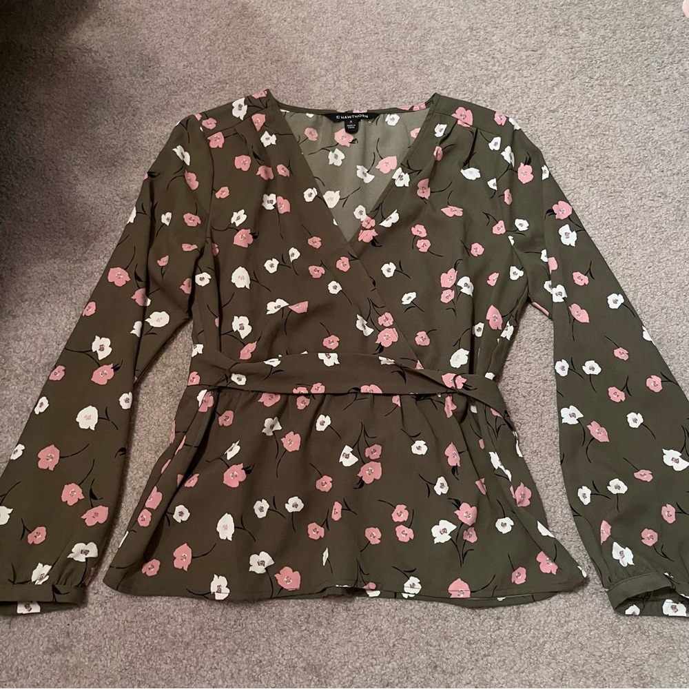 Women’s Green Floral Wrap Tie Waist Long Sleeve Peplum Blouse